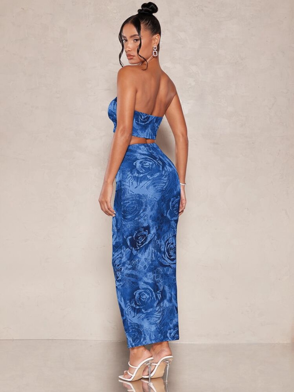 SHEIN Blue Floral Maxi Skirt - High-Waist Tubular Silhouette - Picture 2 of 5
